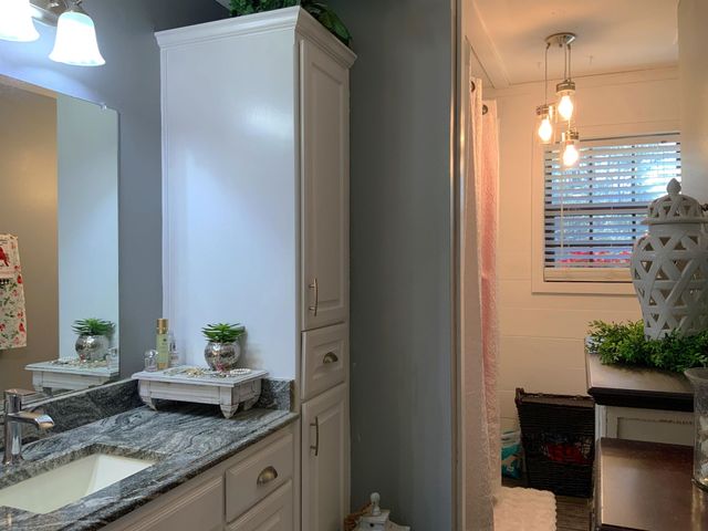 210 E Whatley Rd, White Oak, TX 75693