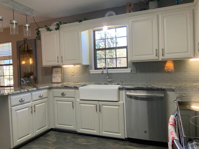 210 E Whatley Rd, White Oak, TX 75693