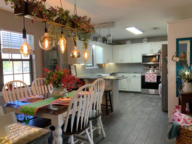 210 E Whatley Rd, White Oak, TX 75693