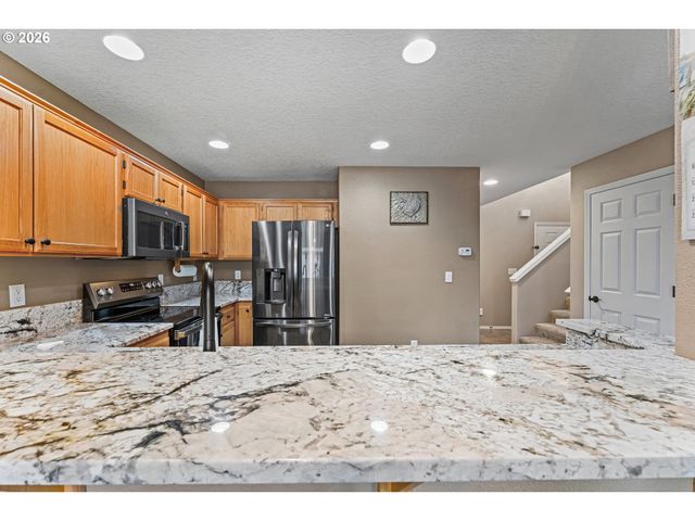 12828 Nw JARVIS Pl, Banks, OR 97106