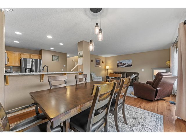 12828 Nw JARVIS Pl, Banks, OR 97106