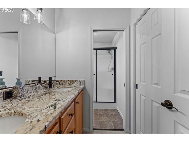 12828 Nw JARVIS Pl, Banks, OR 97106