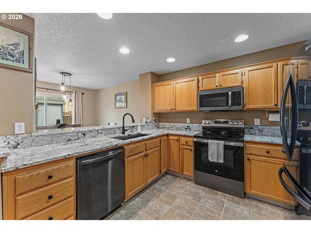12828 Nw JARVIS Pl, Banks, OR 97106