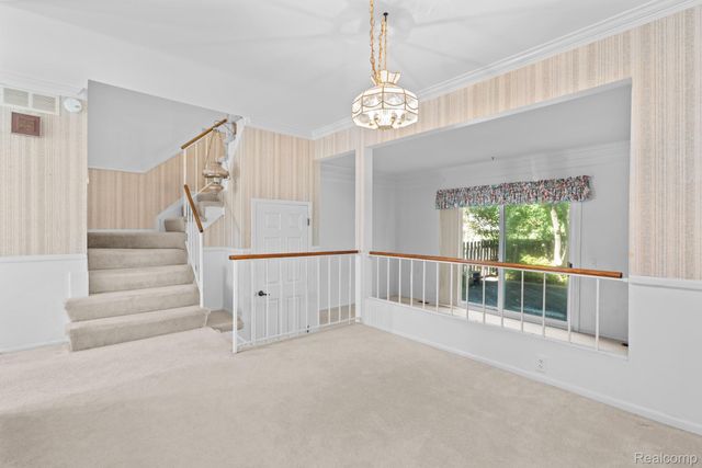 42948 Richards Court 5, Northville Township, MI 48167