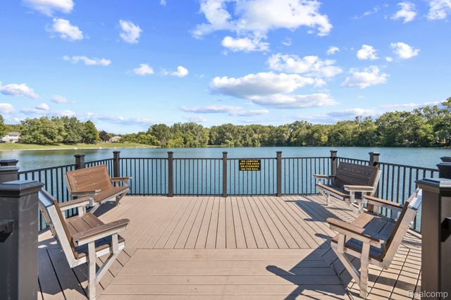 42948 Richards Court 5, Northville Township, MI 48167