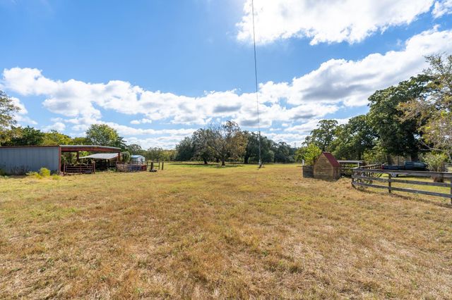 4003 State Highway 159, La Grange, TX 78945
