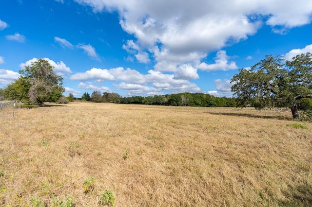 4003 State Highway 159, La Grange, TX 78945