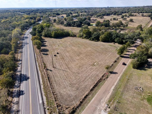 4003 State Highway 159, La Grange, TX 78945