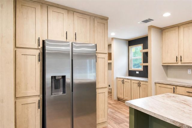 5235 SW 161ST CT ROAD, Ocala, FL 34481