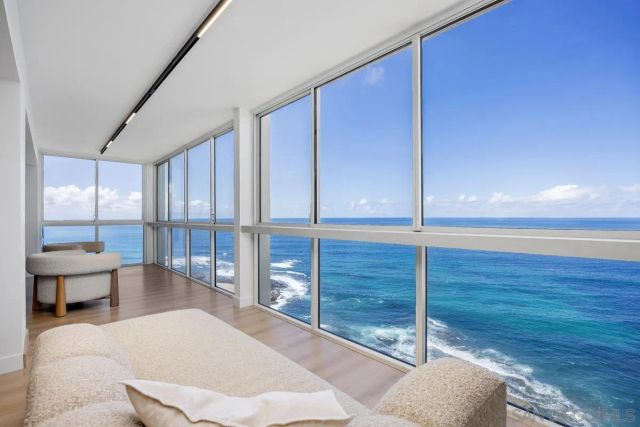 939 Coast 17D, La Jolla, CA 92037