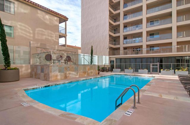 939 Coast 17D, La Jolla, CA 92037