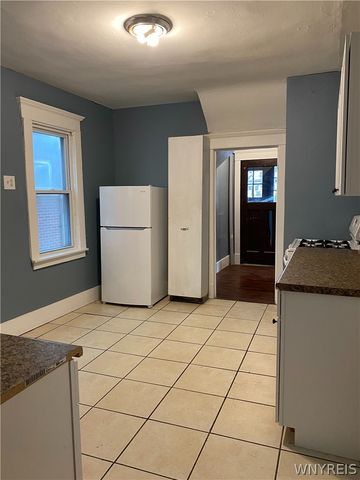 260 Humboldt Parkway, Buffalo, NY 14214
