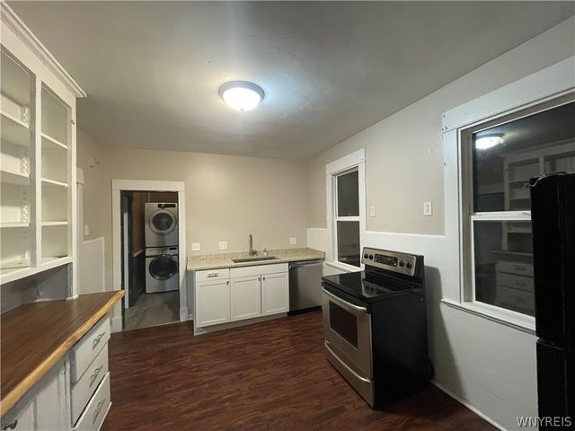 260 Humboldt Parkway, Buffalo, NY 14214