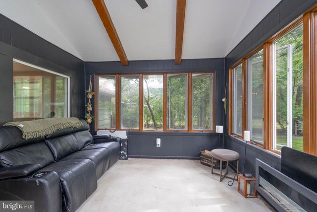 15 E FOREST DR E, Millville, NJ 08332