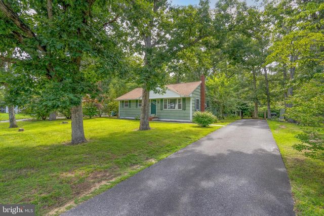 15 E FOREST DR E, Millville, NJ 08332
