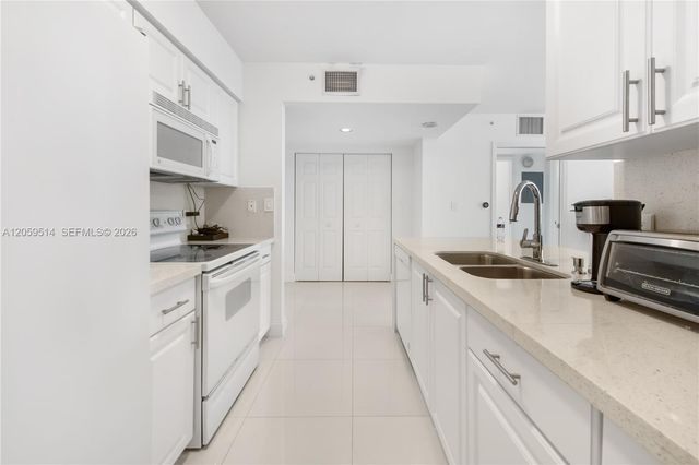 1155 Brickell Bay Drive 2005, Miami, FL 33131