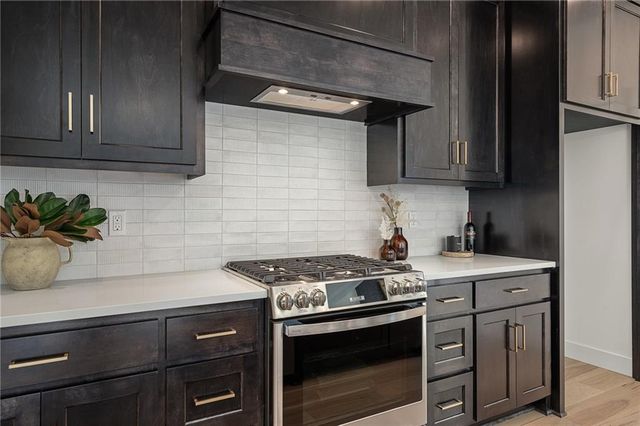 9579 Jupiter Street, Lenexa, KS 66219