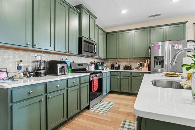 8134 Grotto Drive, Royse City, TX 75189