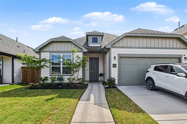 8134 Grotto Drive, Royse City, TX 75189