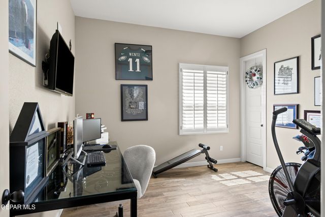 12261 CLIFTON HILL Road, Horizon City, TX 79928
