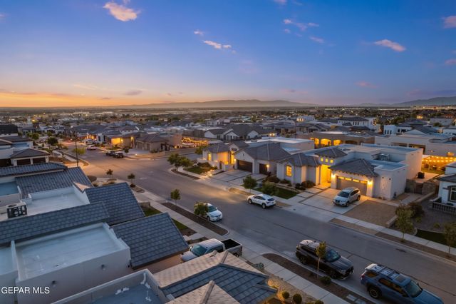 12261 CLIFTON HILL Road, Horizon City, TX 79928