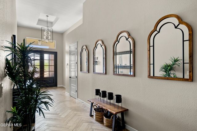 12261 CLIFTON HILL Road, Horizon City, TX 79928