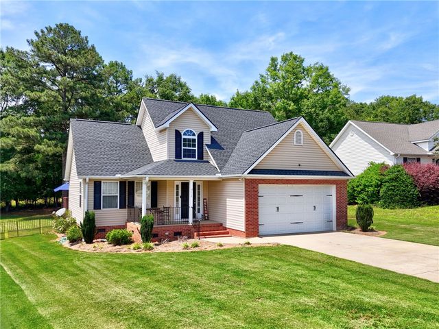 112 Royal Drive, Williamston, SC 29697