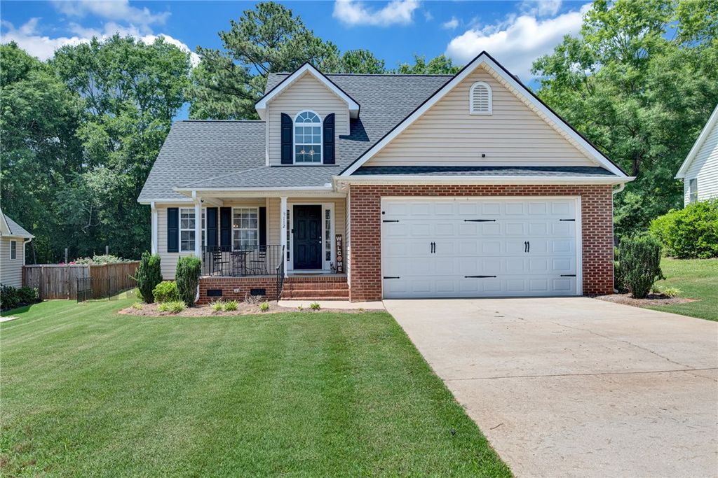 112 Royal Drive, Williamston, SC 29697