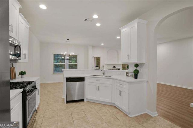 924 Sublime Trail, Canton, GA 30114