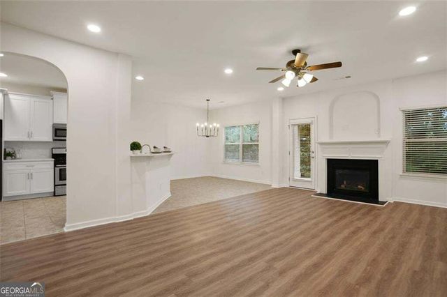 924 Sublime Trail, Canton, GA 30114
