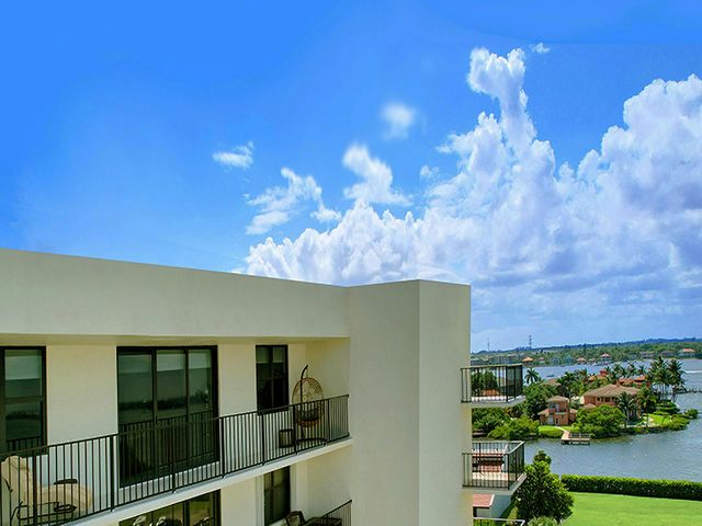 3460 S Ocean Boulevard 7110, Palm Beach, FL 33480