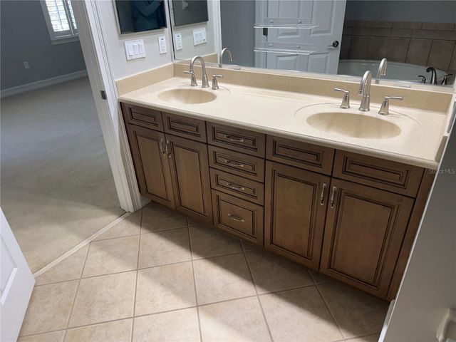 1649 LAKE BALDWIN LANE, Orlando, FL 32814