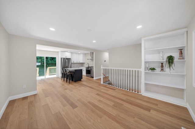 4233 HOFFMAN DR, Woodbridge, VA 22193