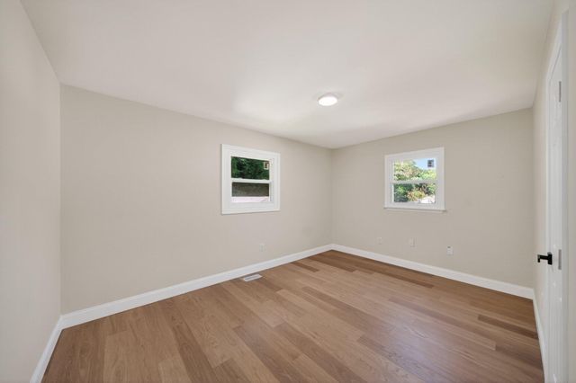 4233 HOFFMAN DR, Woodbridge, VA 22193