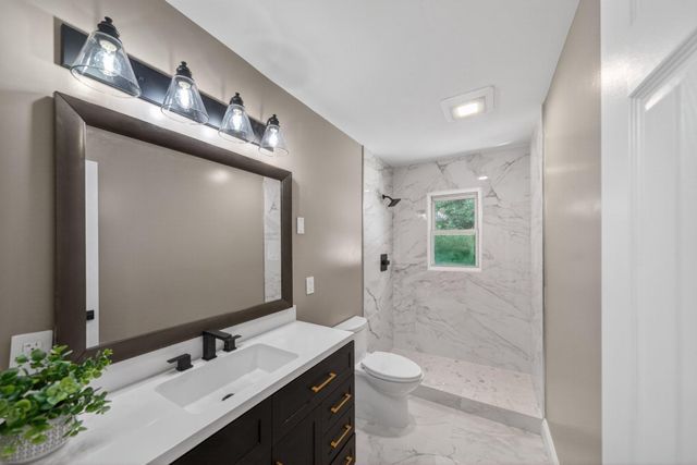 4233 HOFFMAN DR, Woodbridge, VA 22193