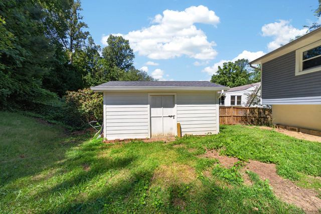 4233 HOFFMAN DR, Woodbridge, VA 22193
