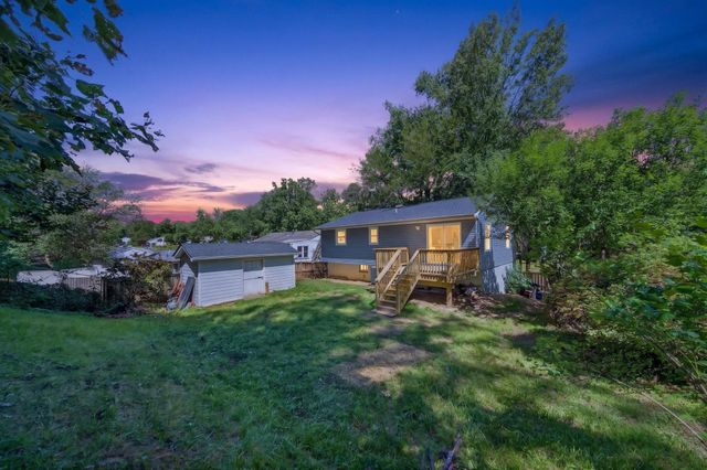4233 HOFFMAN DR, Woodbridge, VA 22193