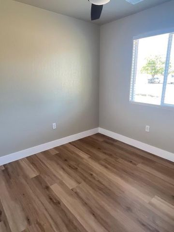 25566 Martin Street, Madera, CA 93638