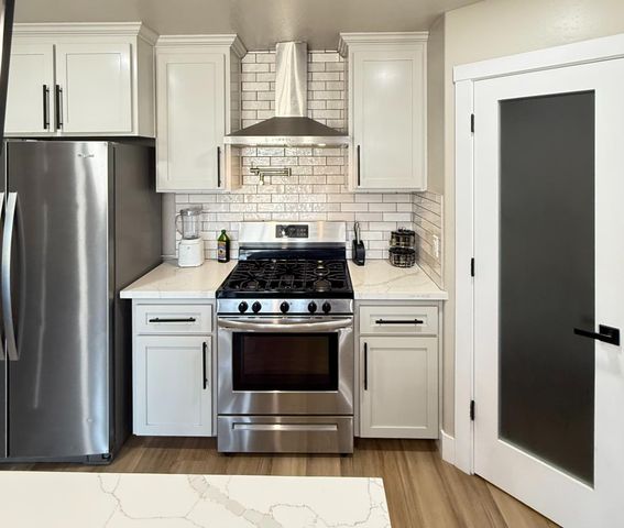 25566 Martin Street, Madera, CA 93638