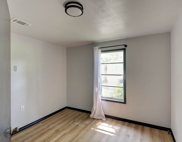 1054 Frontage Road, Minden, LA 71055