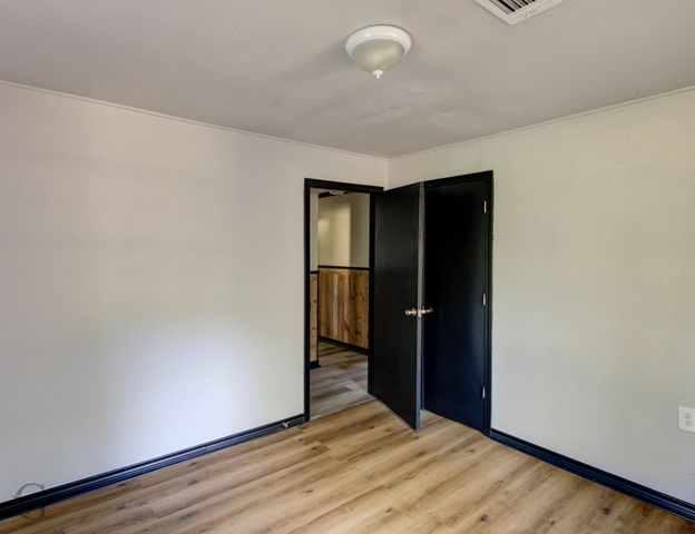 1054 Frontage Road, Minden, LA 71055