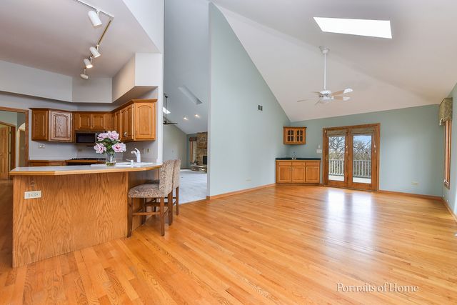 11 Merrimack Court, Bolingbrook, IL 60440