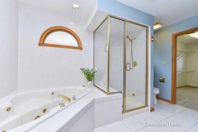 11 Merrimack Court, Bolingbrook, IL 60440