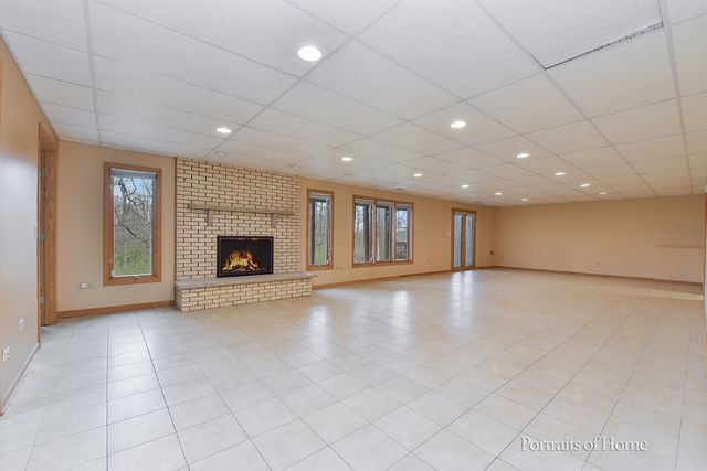 11 Merrimack Court, Bolingbrook, IL 60440