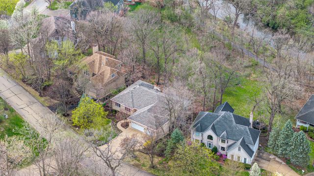 11 Merrimack Court, Bolingbrook, IL 60440