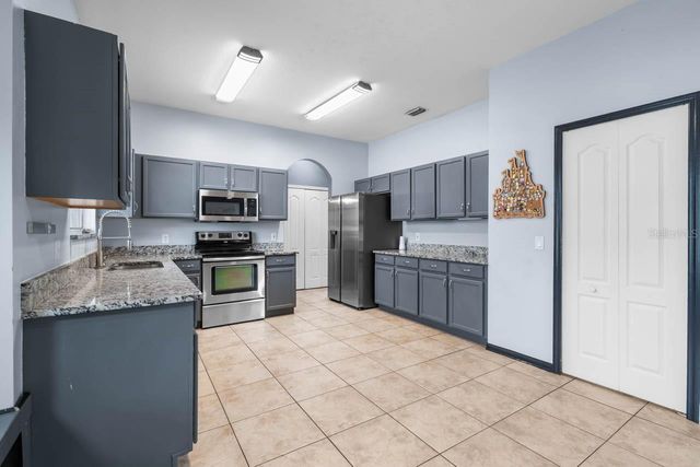 9839 LAUREL LEDGE DRIVE, Riverview, FL 33569