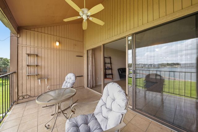 15575 Marina Drive 317C, Conroe, TX 77356