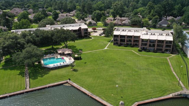 15575 Marina Drive 317C, Conroe, TX 77356