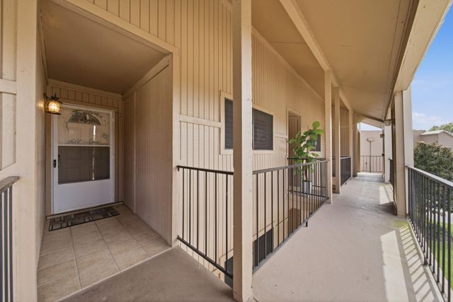 15575 Marina Drive 317C, Conroe, TX 77356