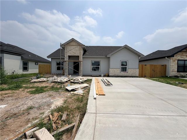 3556 Las Brisas Street, Edinburg, TX 78542